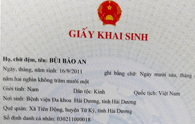 2 học sinh ở xã Tiên Động đã được cấp giấy khai sinh